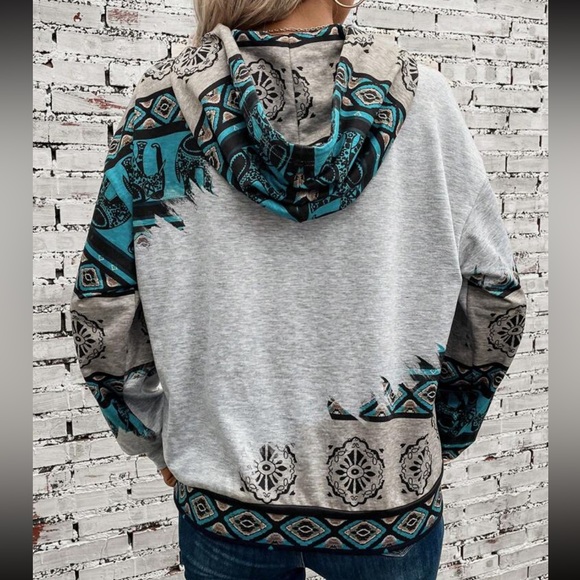 🌵Turquoise Aztec Tribal Print Kangaroo Pocket Drawstring Hoodie - Picture 2 of 10